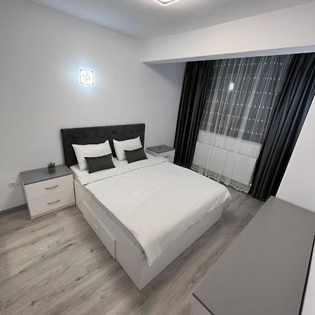 Sunny Accommodation Szucsáva Kültér fotó
